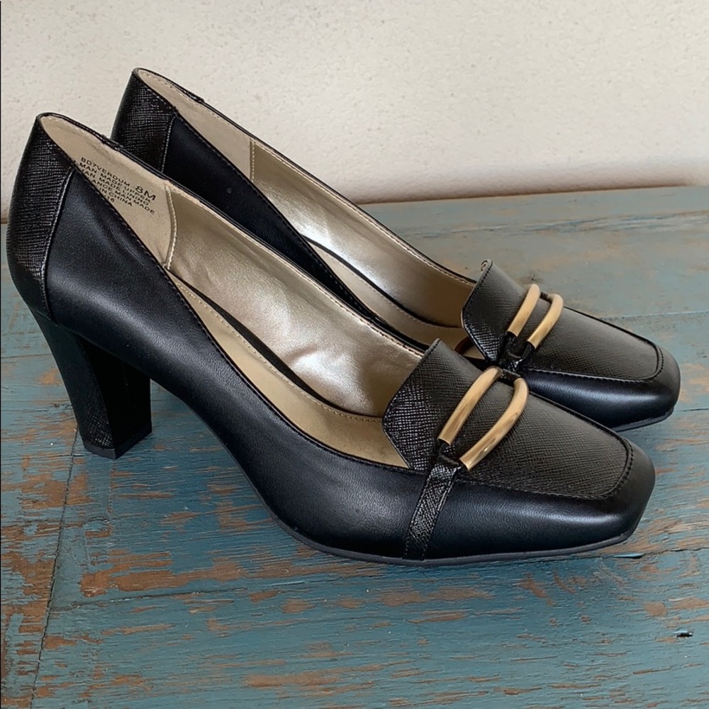 Bandolino Dress Heels